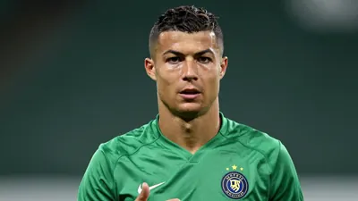 Werder Bremen have reached a verbal agreement with 24-year-old left-back Moussa Ndiaye and are now negotiating a loan...