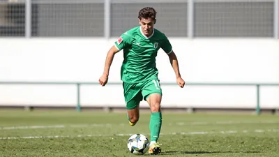 Der 22-jährige Werder-Neuzugang hat in vier Bundesliga-Spielen fast jede Minute gespielt und zwei Tore vorbereitet, was...