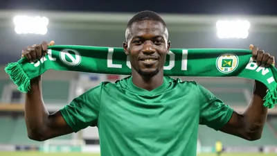 Werder Bremen hat den senegalesischen Linksverteidiger Moussa Ndiaye von RSC Anderlecht bis Saisonende ausgeliehen, um...