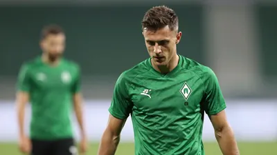 Werder weighs solo vs. duo striker - Itten outlines his versatility as the club hunts for a new forward