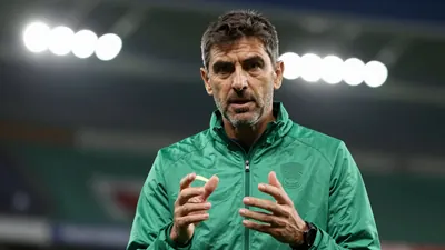 Werder Bremen coach Daniel Thioune makes an emotional appeal to fans for patience following a disappointing start to the...